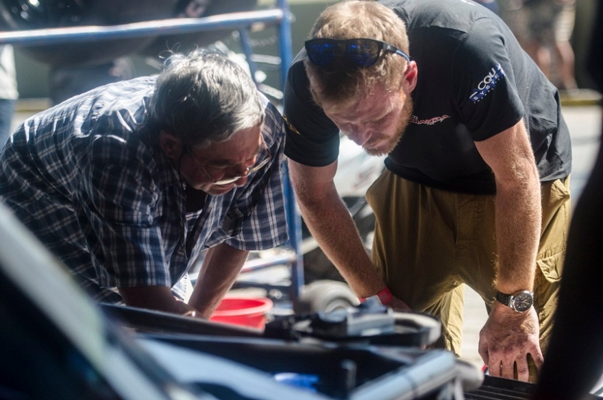 El equipo de competici&oacute;n de Nicol&aacute;s Dianda, listo para las pistas