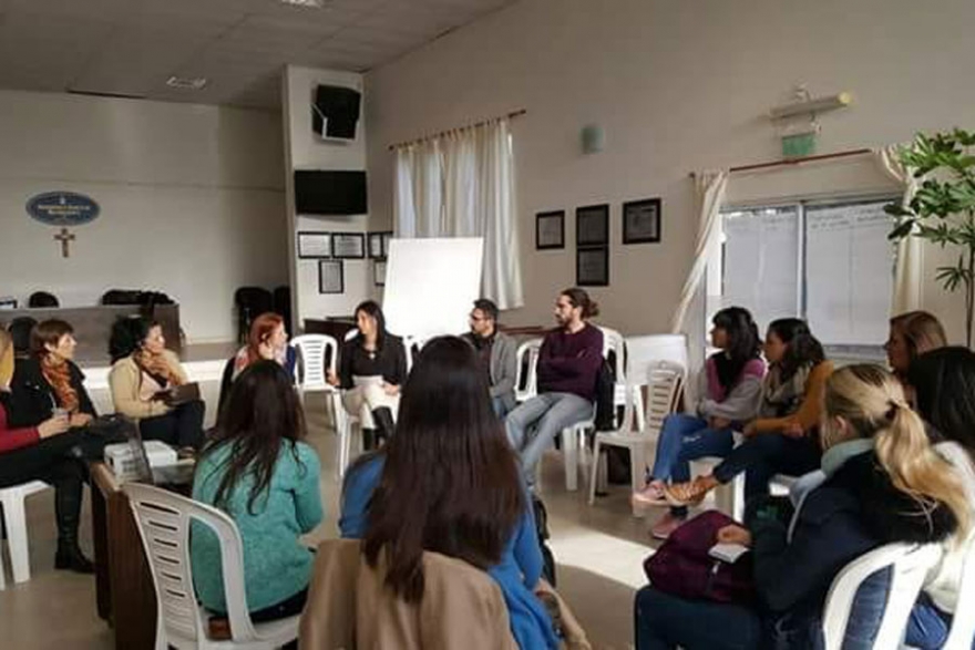 La charla de este viernes en el HCD.