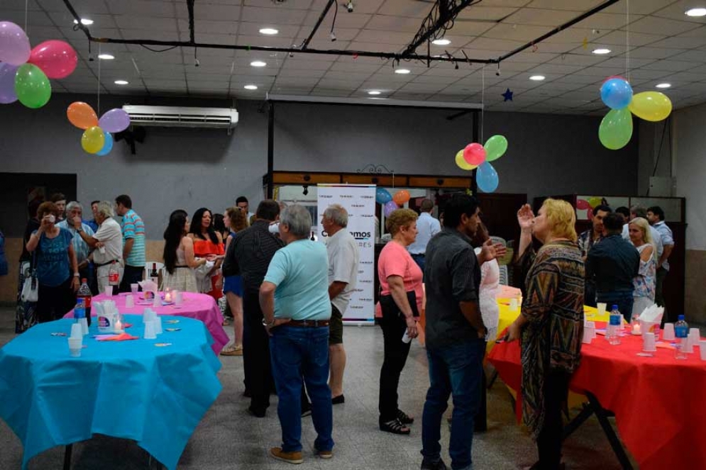 Cambiemos se reuni&oacute; en el Club de Pesca. 