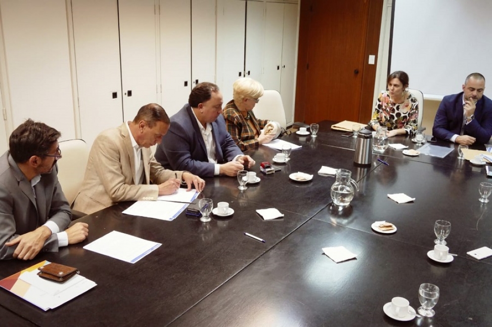 Arrieta y Contreras en la reuni&oacute;n. 