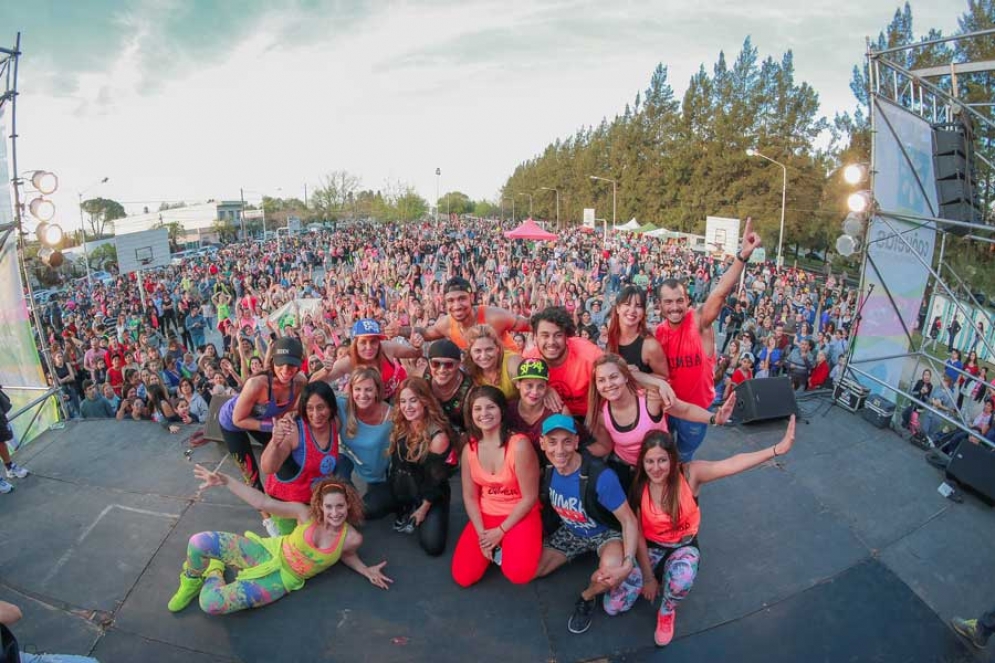 Una de las postales que dejo la tarde: La foto del final. 