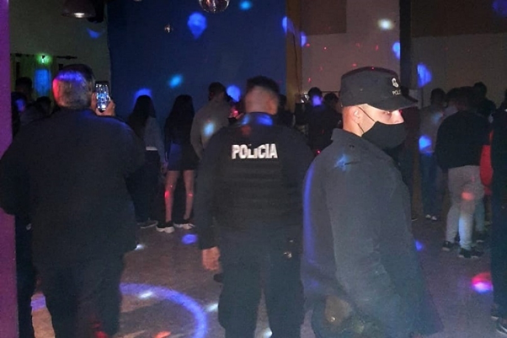 Coronavirus: "los j&oacute;venes no est&aacute;n a la altura de la circunstancia"