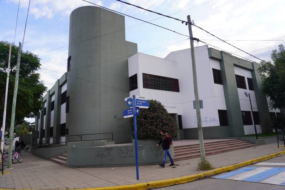 Escuela Primaria N&deg;27.