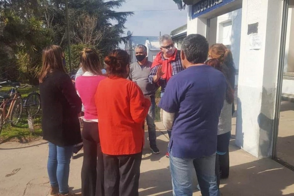 Ferro estuvo acompa&ntilde;ado por Daniel Su&aacute;rez, ex secretario general del sindicato.