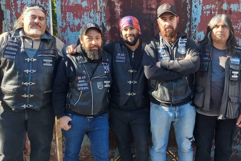 Parte del grupo "Quemando Combustible".