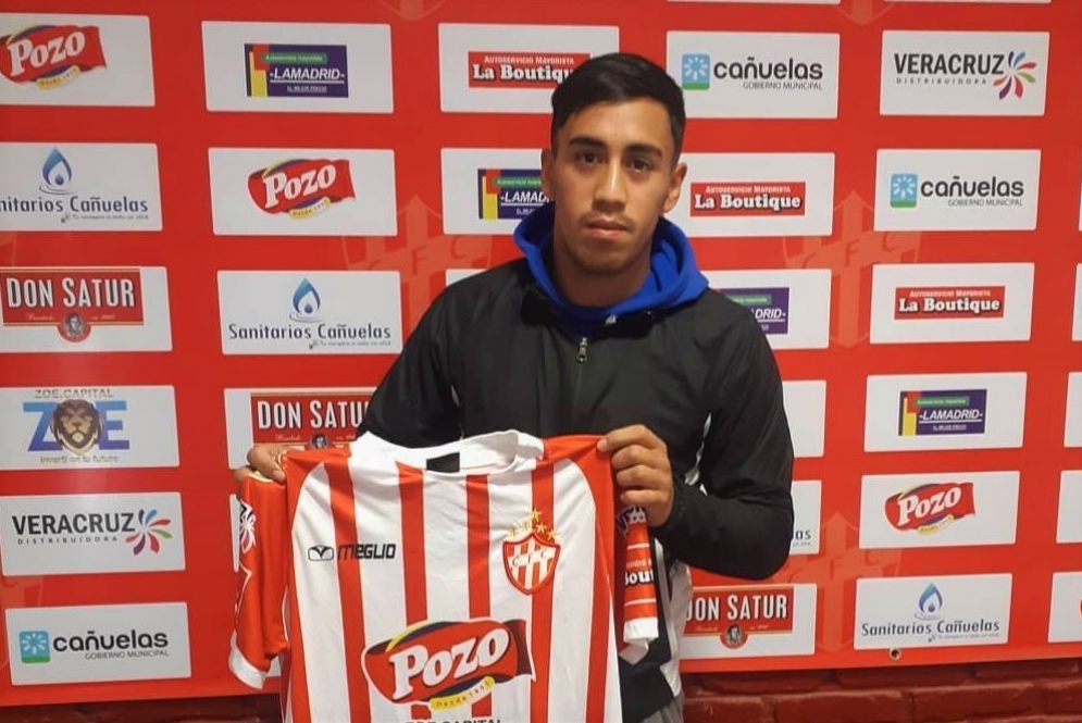 Diego Casta&ntilde;eda en su presentaci&oacute;n. 