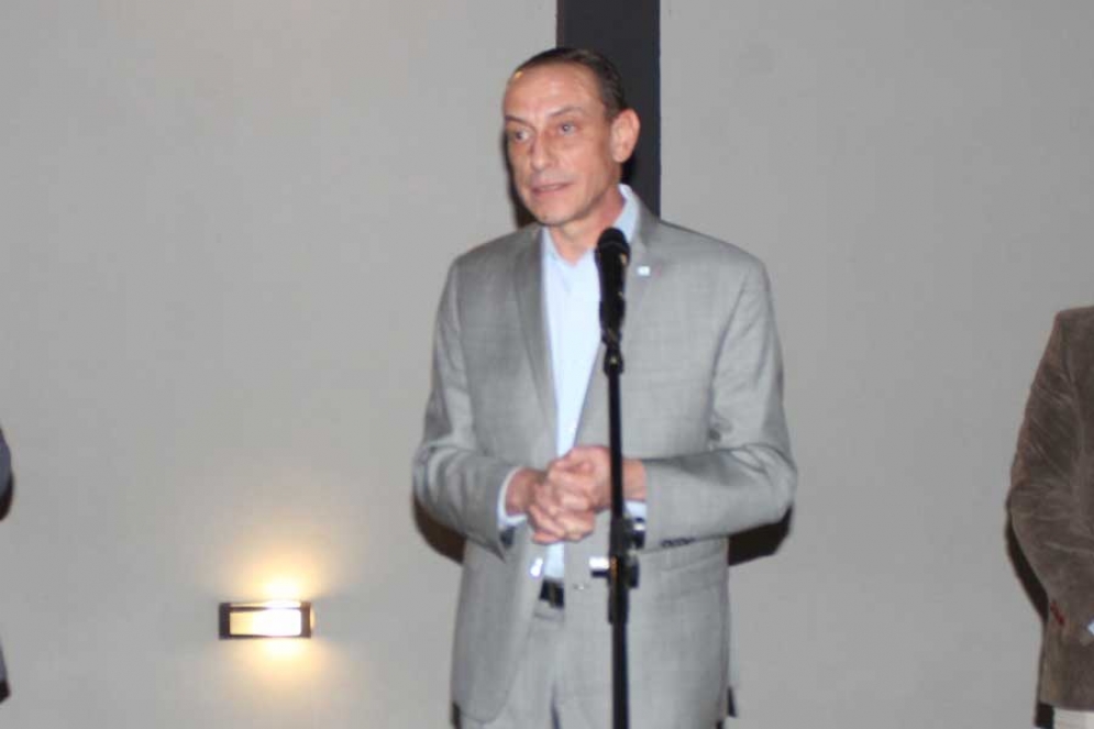 Arrieta habl&oacute; desde la casa de estudios inaugurada en la calle San Vicente.