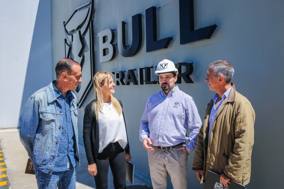 Arrieta y Fassi recorrieron la compa&ntilde;ia. 