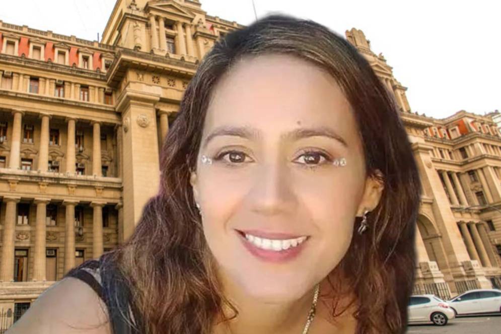 Convocan a marchar con vestimenta negra y un pa&ntilde;uelo en los ojos. 