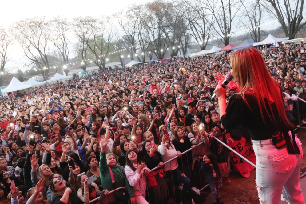 "La Princesita" hizo cantar y bailar al p&uacute;blico.