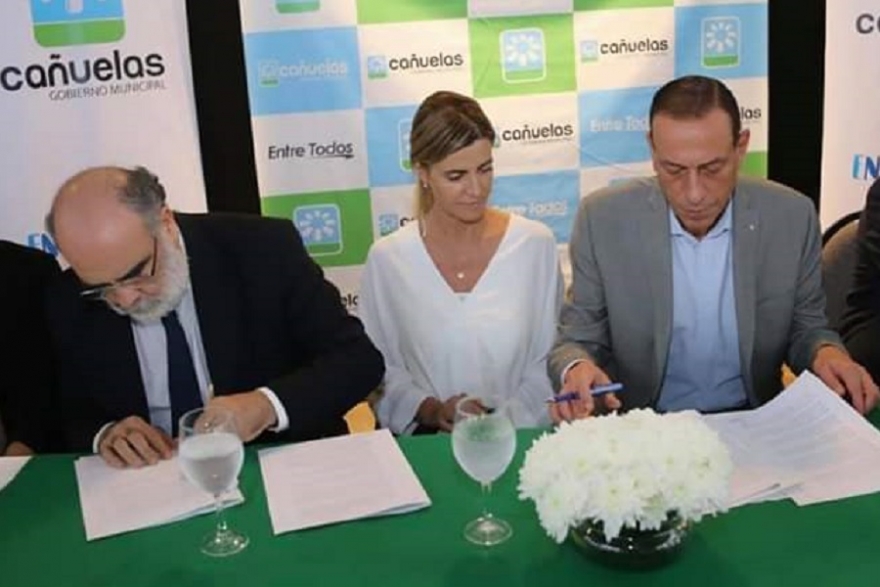 Formaci&oacute;n universitaria: pol&iacute;tica de estado y visi&oacute;n de futuro