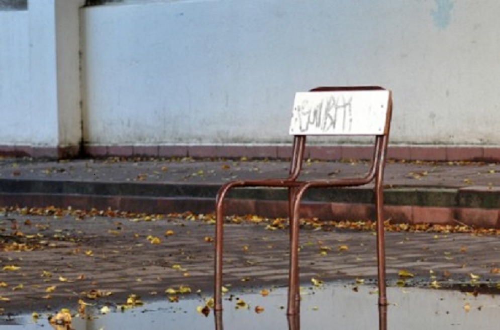 "Las escuelas est&aacute;n detonadas"