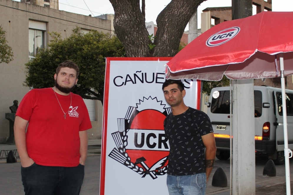 Federico Sabino y Gustavo Pereletegui, integrantes de la JR. 