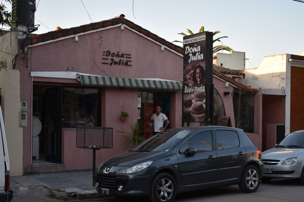 F&aacute;brica de pastas Do&ntilde;a Julia