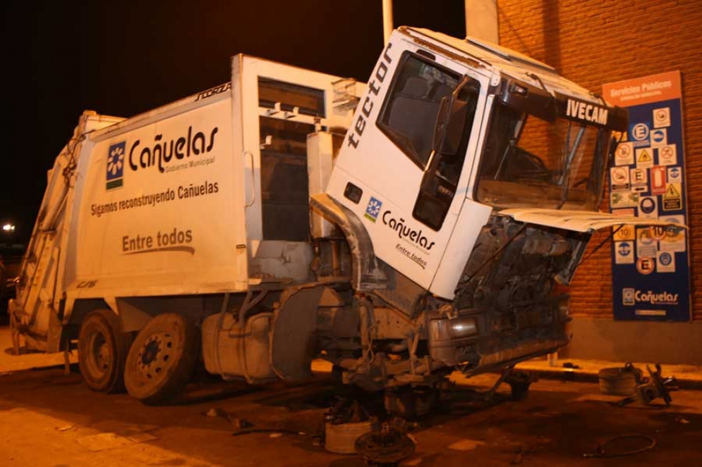 Una de las im&aacute;genes difundidas por el sindicato en relaci&oacute;n al estado de los camiones. 