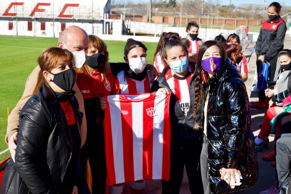 El club reconoci&oacute; la gesti&oacute;n de Ayel&eacute;n Rasquetti.