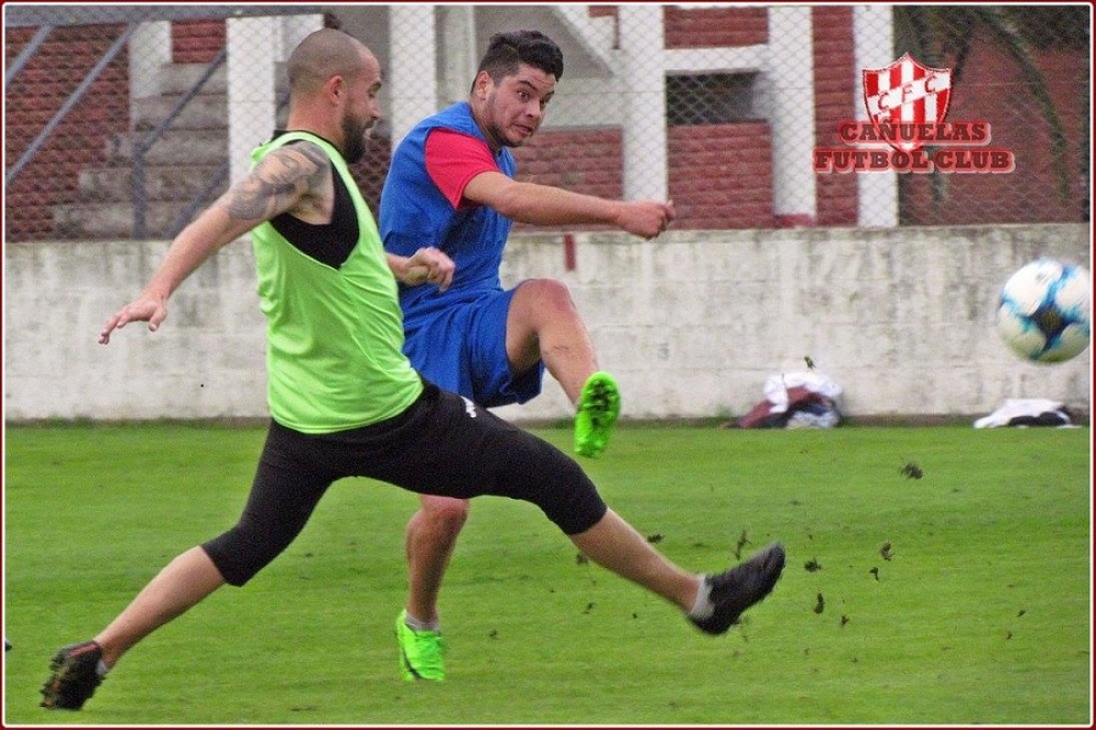 El CFC disput&oacute; su primer amistoso