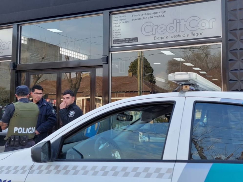 Los malvivientes escaparon por el corredor de ruta 3.