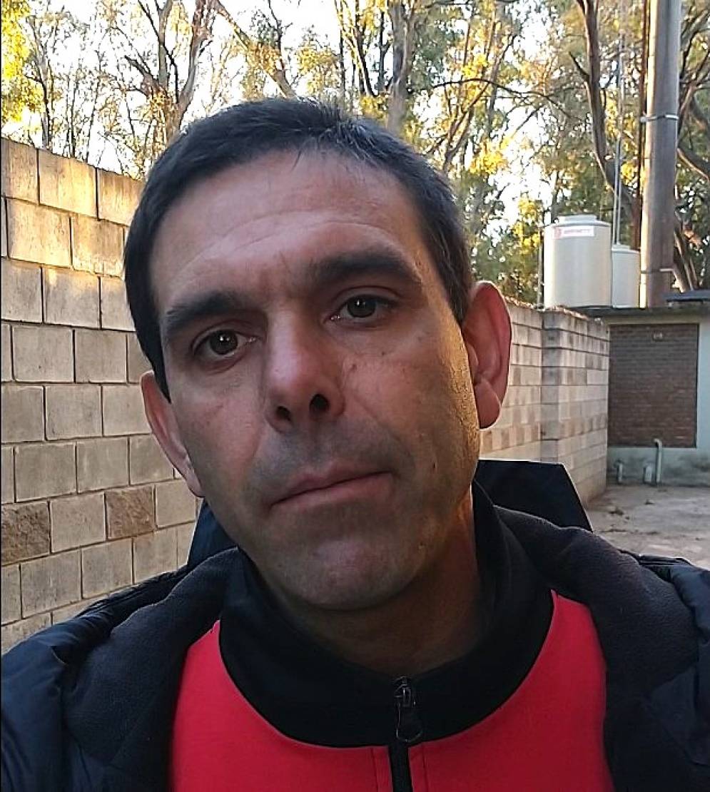 V&iacute;ctor Brunetto analizando el 1-2 en Agronom&iacute;a. 