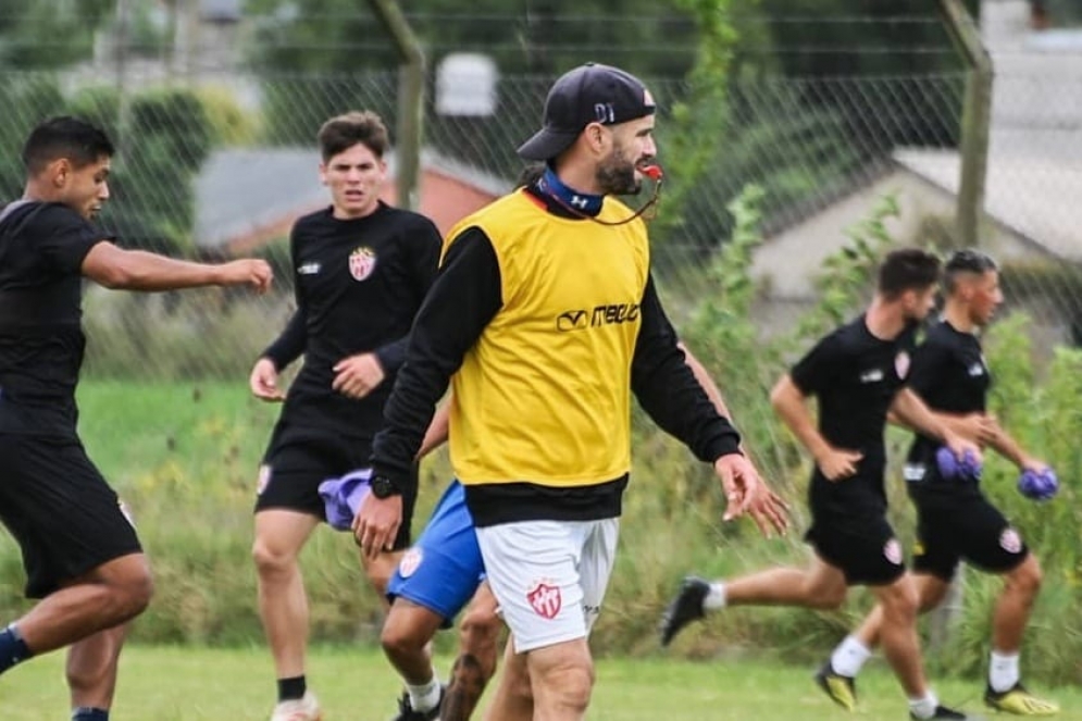 &ldquo;El balance es positivo, cualquiera que ve a Ca&ntilde;uelas sabe que jugamos bien&rdquo;