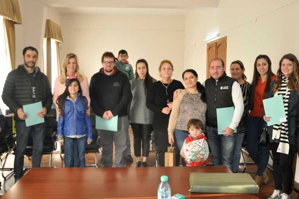 Se entregaron m&aacute;s escrituras del Programa de Acceso al Suelo Urbano