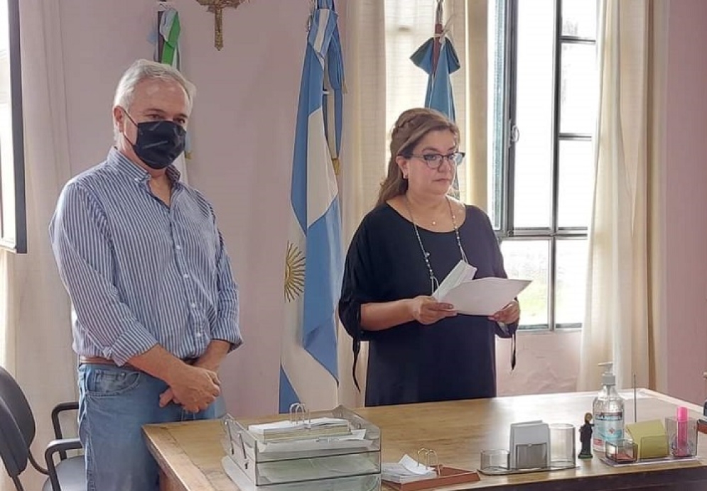 Rizzi cuando jur&oacute; ante la presidenta, Sandra Cardozo.