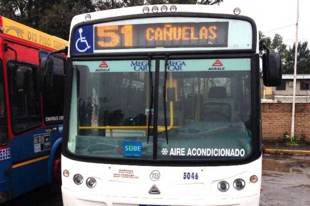 Autorizaron la implementaci&oacute;n del servicio "corto" del 51 entre Ca&ntilde;uelas-Ezeiza