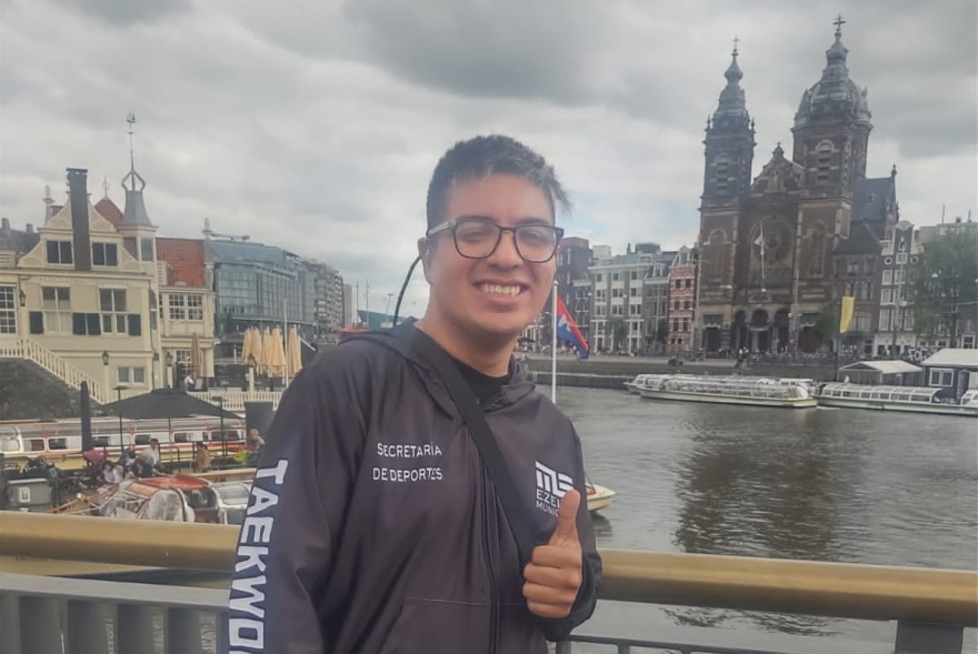 Dar&iacute;o disfrutando del paisaje europeo.