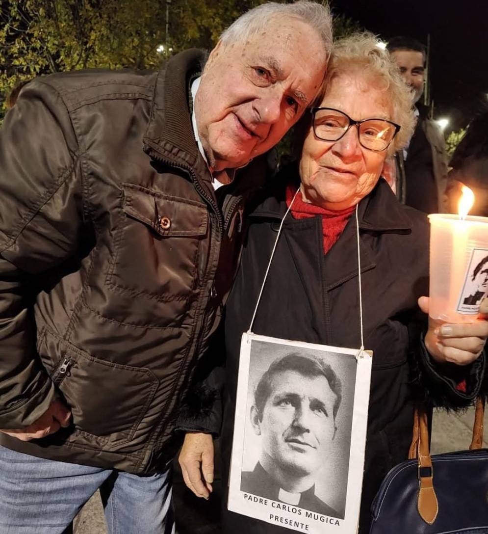 Capelli es un militante activo.