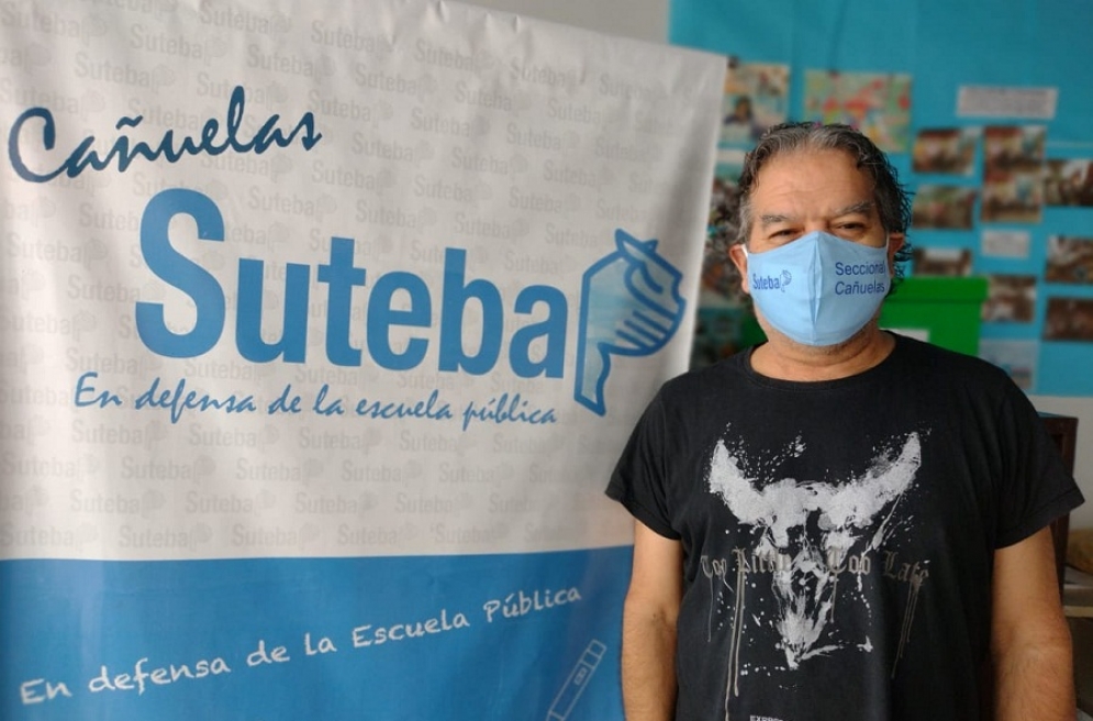 "Analizamos que en las escuelas los casos no bajaron", dijo el secretario gral de Suteba.