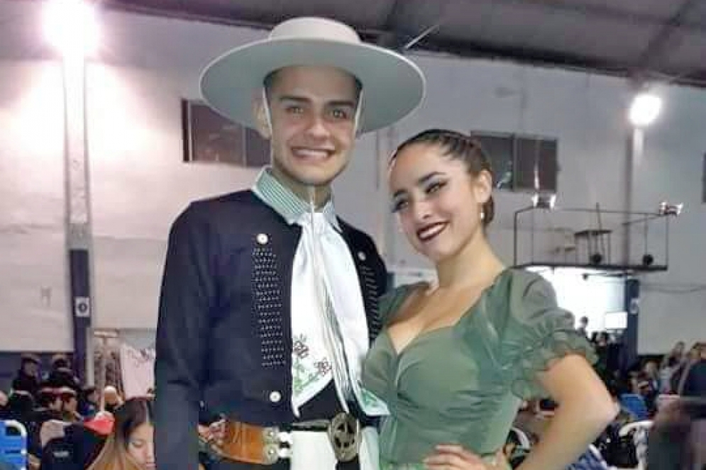 Santiago y Guiliana.