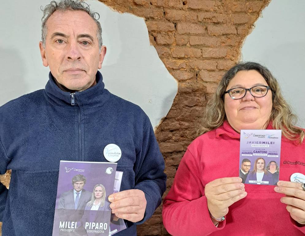 Bruguera y Medina en los estudios de NacPop.