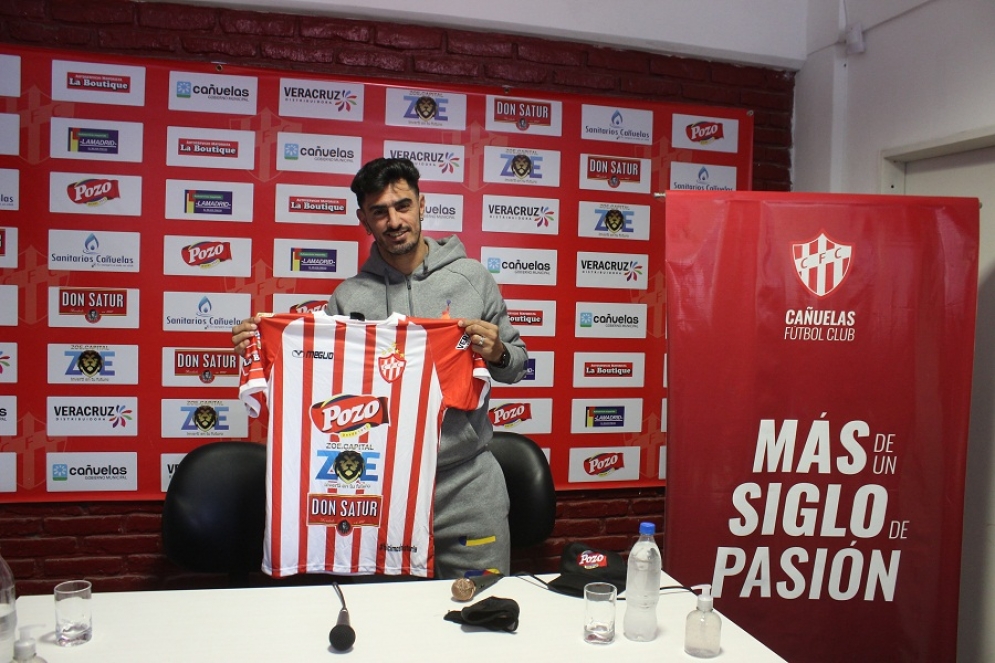 El mediocampista de 38 a&ntilde;os.