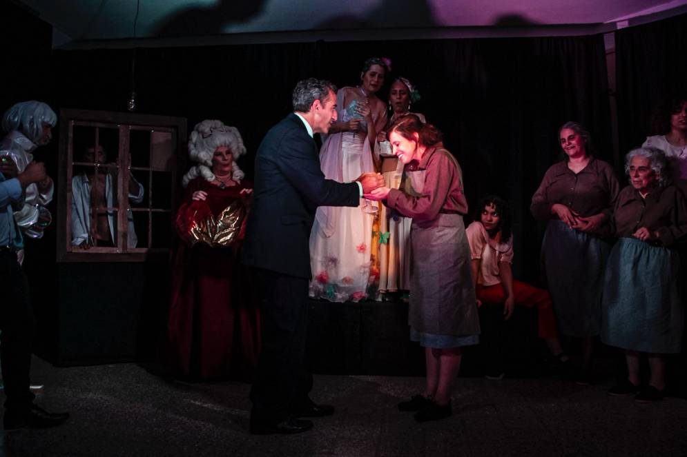 Las entradas est&aacute;n disponibles al 11-36170447.