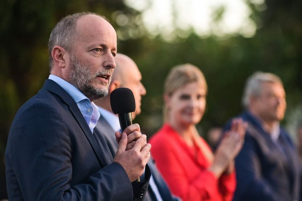 El ex intendente de Lomas de Zamora reconoci&oacute; la gesti&oacute;n del municipio local.