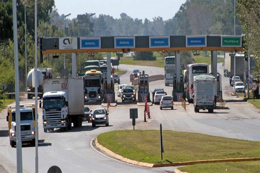 Vecinos del Peaje de R3 sin respuestas