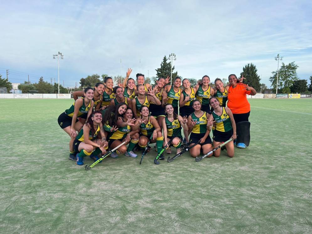 El plantel con una sonrisa a pleno.