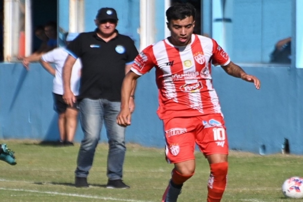 Alegre hab&iacute;a sido titular en el duelo por los Cuartos de Final del Reducido. Ph: Redes CFC.