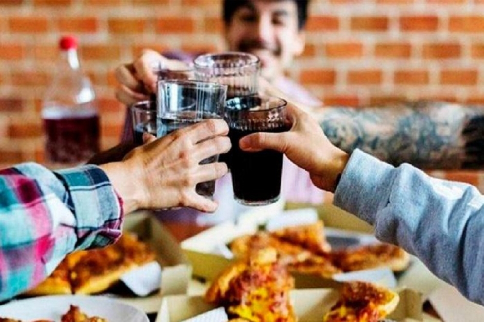 El gobernador&nbsp;anunci&oacute; que se permitir&aacute;n las reuniones sociales&nbsp;