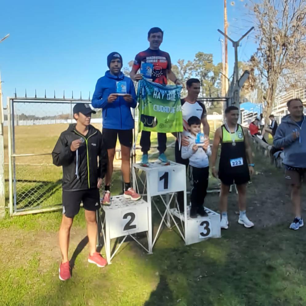 Torres en lo m&aacute;s alto.