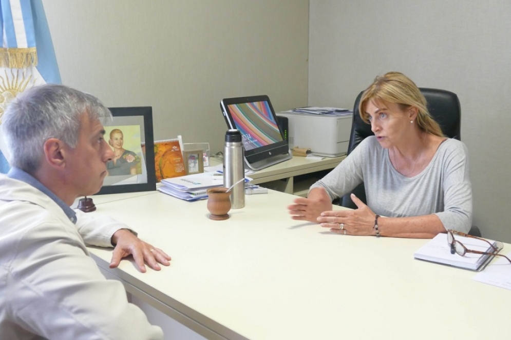 La intendenta electa lleg&oacute; a primera hora a la casa de gobierno.