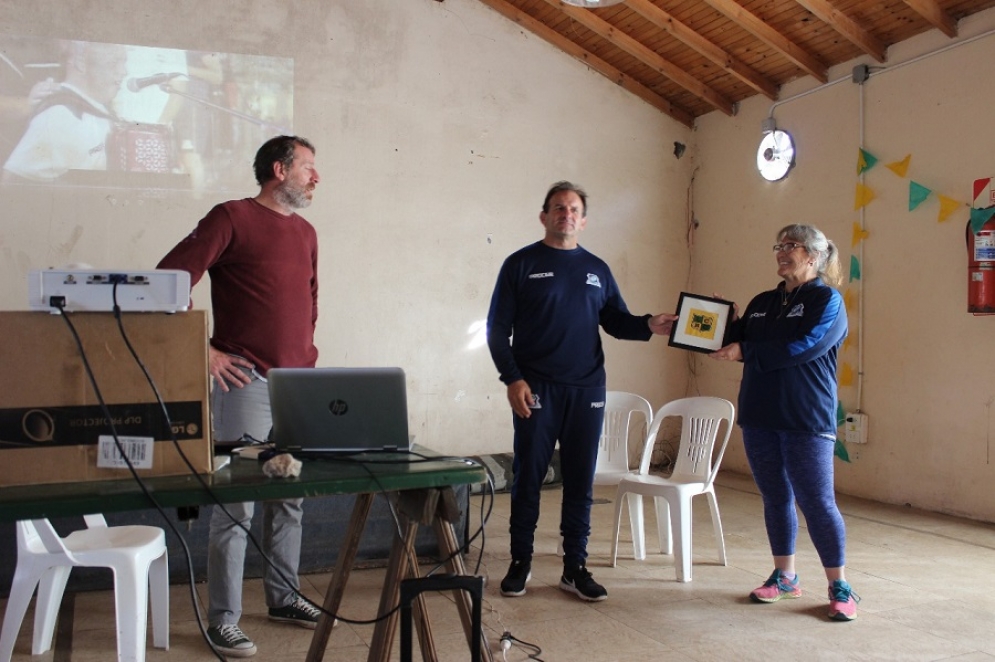 Los Pumpas en plena charla. 