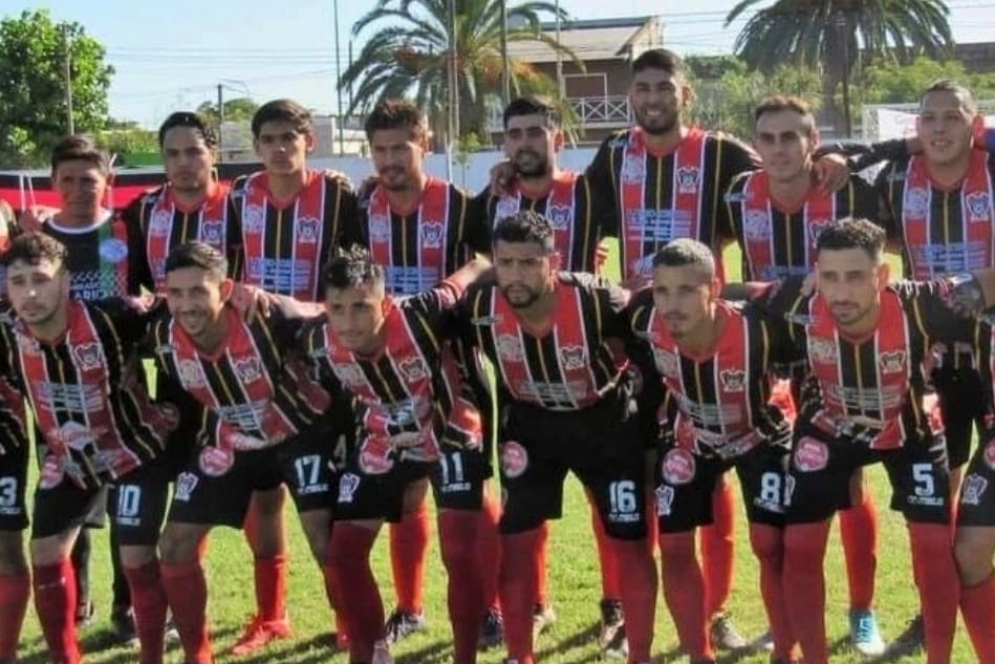 La Primera de Mostrando Caminos