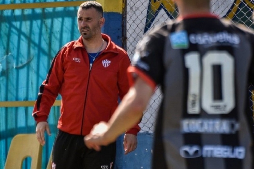 M&aacute;rquez, uno de los entrenadores del CFC.