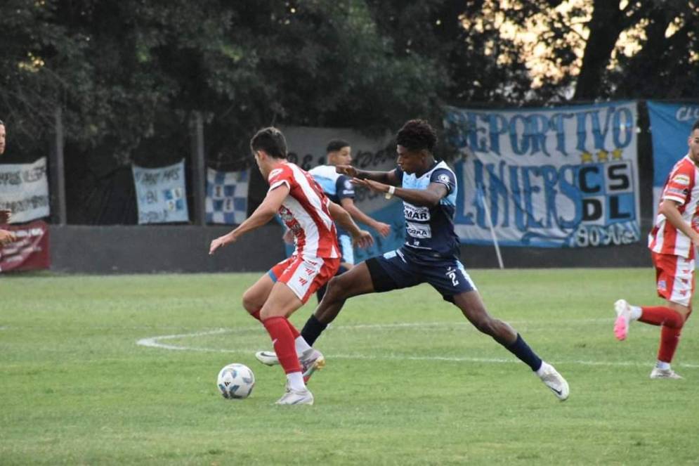 El plantel se pudo abstraer de los problemas que acarrea la dirigencia albirroja.