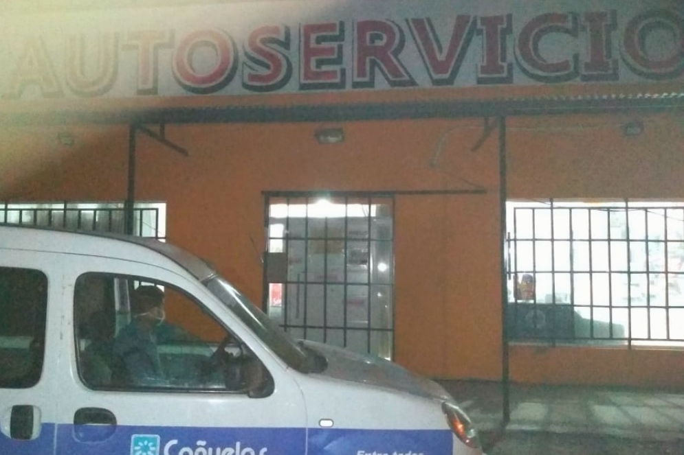 Clausuraron un supermercado por no cumplir con el horario de aislamiento