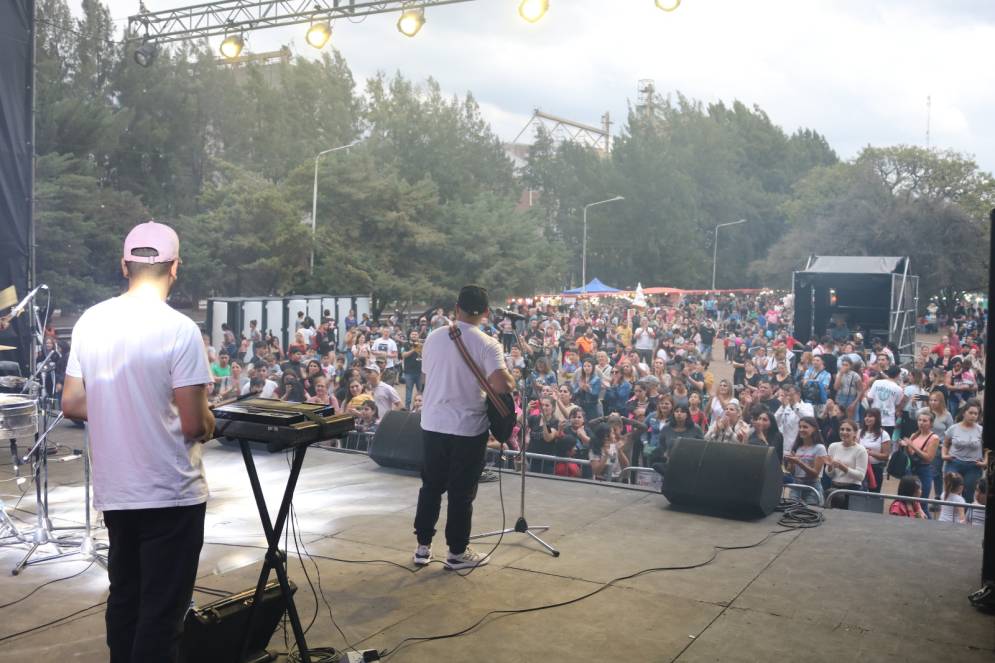 La gente acompa&ntilde;&oacute; en ambas jornadas.