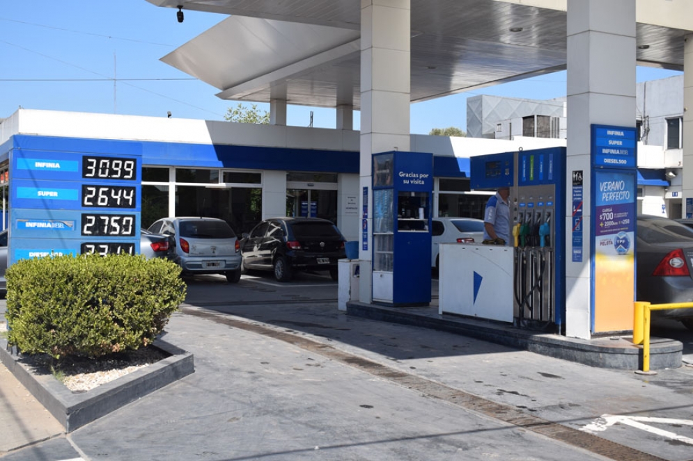 El litro de "Infinia" ya cuesta 31 pesos. 