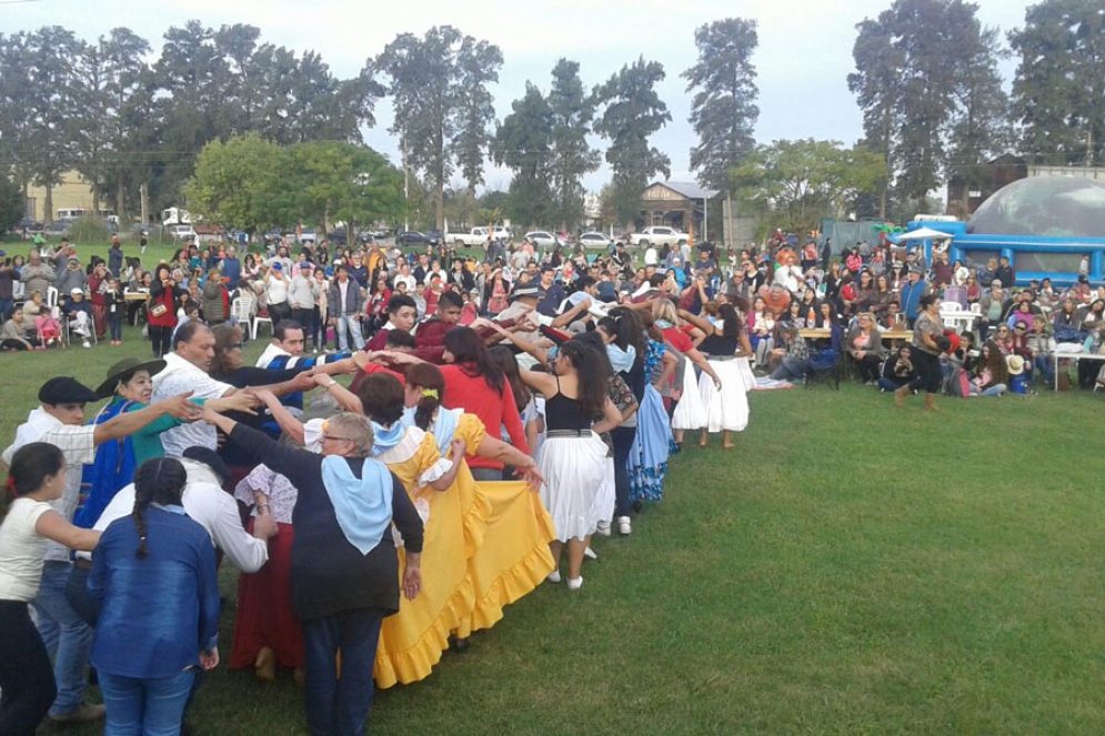 M&aacute;s de 6000 personas participaron de la feria.