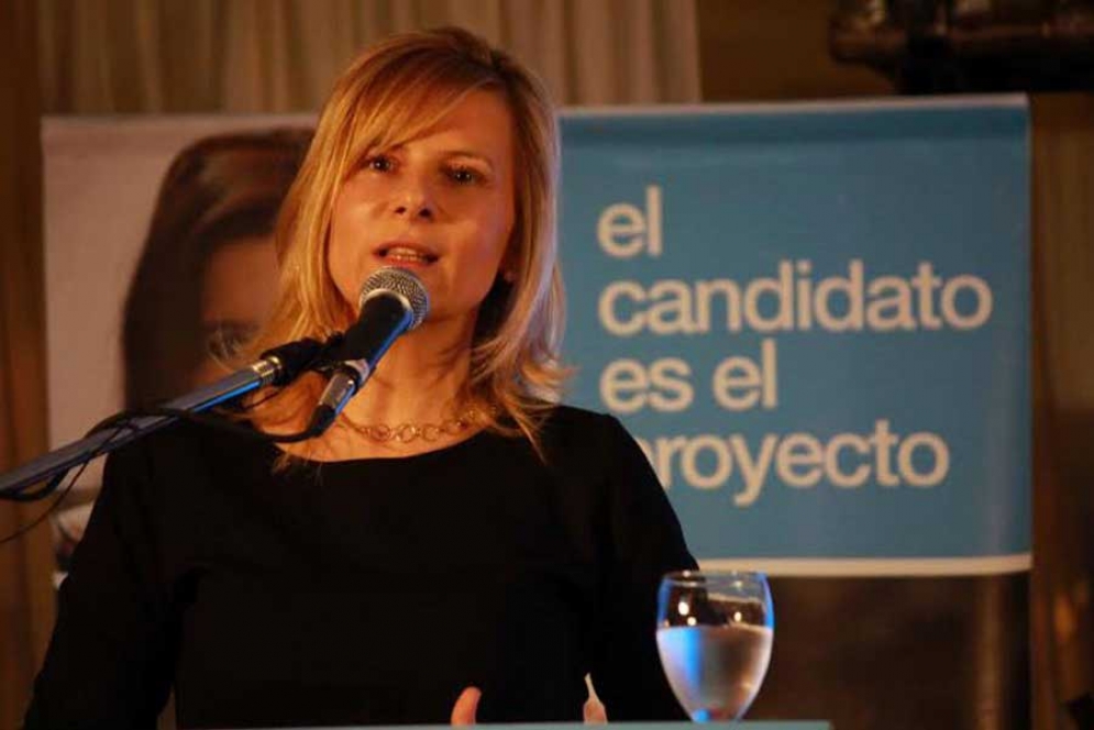 Florencia Saintout dialog&oacute; con la FM88.1. 